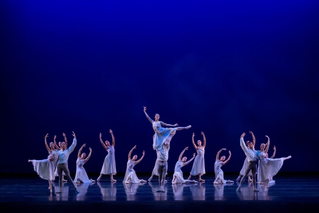 DSC_4455-SI25-Reflections-Finale-resized-1024x683